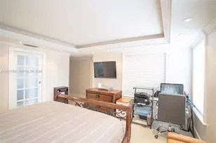10704 SW 167th St, Miami, FL 33157 - Photo 16