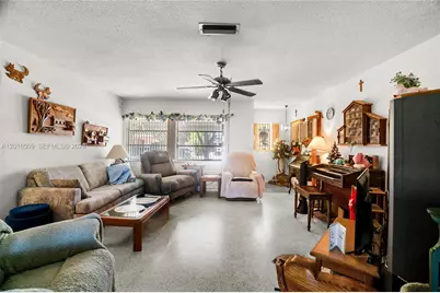 7509 Garfield St, Hollywood, FL 33024 - Photo 6