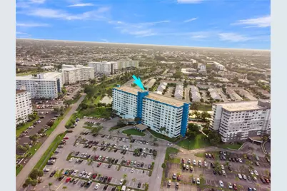 4001 Hillcrest Dr #812, Hollywood, FL 33021 - Photo 46