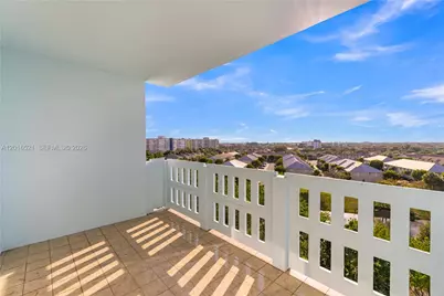 4001 Hillcrest Dr #812, Hollywood, FL 33021 - Photo 32