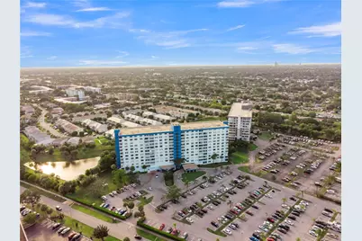 4001 Hillcrest Dr #812, Hollywood, FL 33021 - Photo 36