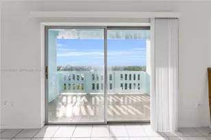 4001 Hillcrest Dr, Hollywood, FL 33021 - Photo 30