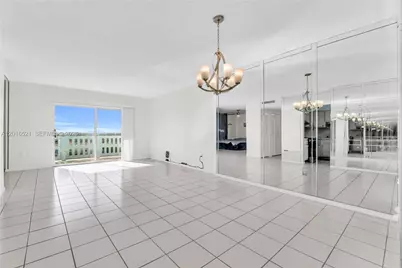 4001 Hillcrest Dr #812, Hollywood, FL 33021 - Photo 4