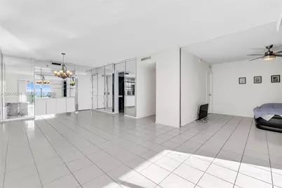4001 Hillcrest Dr #812, Hollywood, FL 33021 - Photo 26