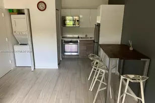 1450 Meridian Ave, Miami Beach, FL 33139 - Photo 4