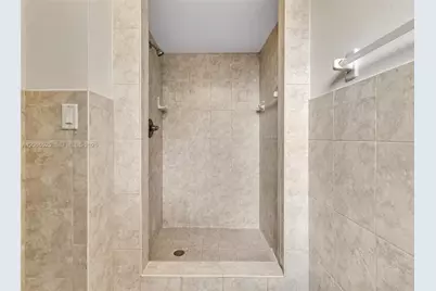 3814 NW 73rd Way, Coral Springs, FL 33065 - Photo 18
