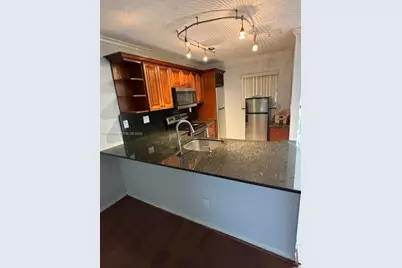 10329 NW 11th St #201, Pembroke Pines, FL 33026 - Photo 2