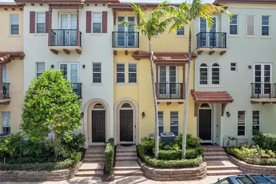 61 Via Floresta Dr, Boca Raton, FL 33487 - Photo 1