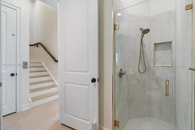 61 Via Floresta Dr, Boca Raton, FL 33487 - Photo 10