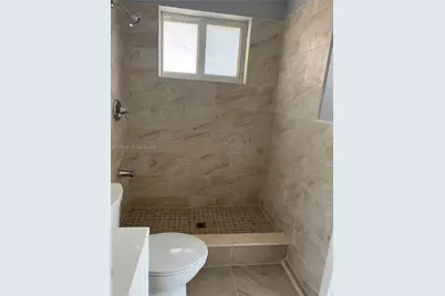 [Address not provided], Hialeah, FL 33013 - Photo 8