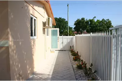 [Address not provided], Hialeah, FL 33013 - Photo 18