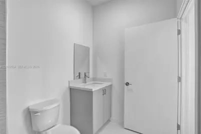 1567 NW 1st St #1, Miami, FL 33125 - Photo 12