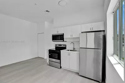 1567 NW 1st St #1, Miami, FL 33125 - Photo 4