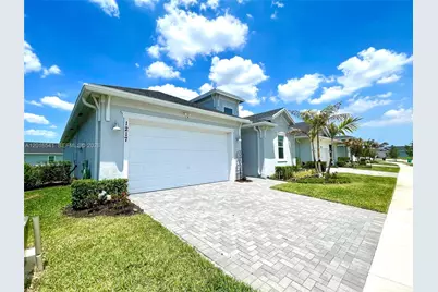 1217 SE Crosswood Way, Port Saint Lucie, FL 34984 - Photo 2