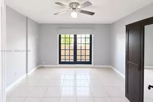 110 Salamanca Ave, Coral Gables, FL 33134 - Photo 10