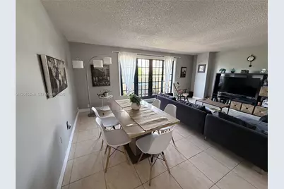 110 Salamanca Ave #PH, Coral Gables, FL 33134 - Photo 6