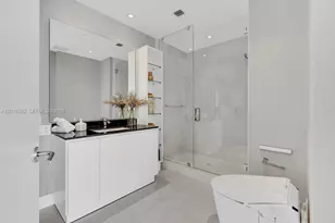 18555 Collins Ave, Sunny Isles Beach, FL 33160 - Photo 44