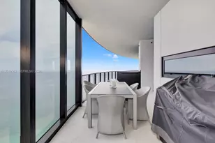 18555 Collins Ave, Sunny Isles Beach, FL 33160 - Photo 10
