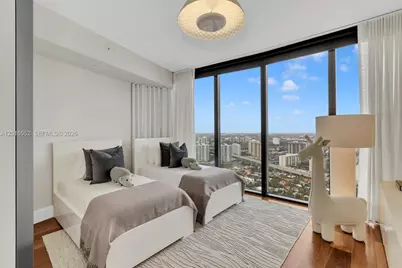18555 Collins Ave #4605, Sunny Isles Beach, FL 33160 - Photo 32