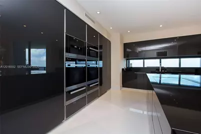 18555 Collins Ave #4605, Sunny Isles Beach, FL 33160 - Photo 16