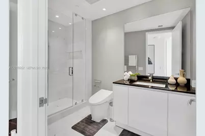 18555 Collins Ave #4605, Sunny Isles Beach, FL 33160 - Photo 34