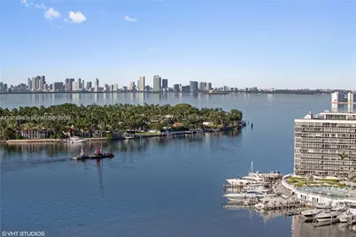 401 69th St #1404, Miami Beach, FL 33141 - Photo 2