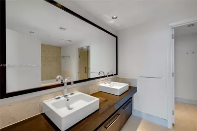 17121 Collins Ave #3901, Sunny Isles Beach, FL 33160 - Photo 6