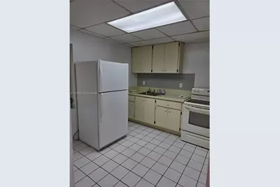 8701 NE 8th Ct, Miami, FL 33138 - Photo 20
