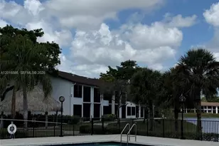 216 Lake Pointe Dr, Oakland Park, FL 33309 - Photo 28