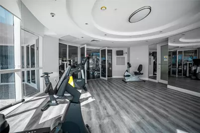 6301 Collins Ave #1102, Miami Beach, FL 33141 - Photo 30