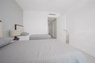 6301 Collins Ave #1102, Miami Beach, FL 33141 - Photo 22