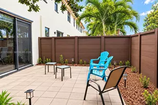 16012 NW 91st Ct, Miami Lakes, FL 33018 - Photo 18