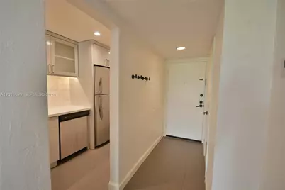6884 N Kendall Dr #C401, Pinecrest, FL 33156 - Photo 18