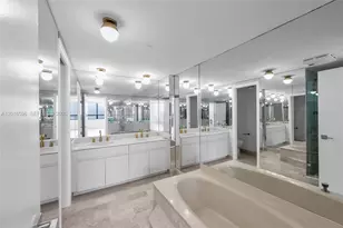 11113 Biscayne Blvd, Miami, FL 33181 - Photo 20