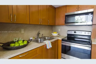 1821 Jefferson Ave #106, Miami Beach, FL 33139 - Photo 4