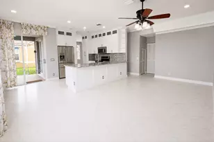 963 Falling Water Rd, Weston, FL 33326 - Photo 6