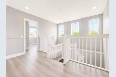 963 Falling Water Rd, Weston, FL 33326 - Photo 24