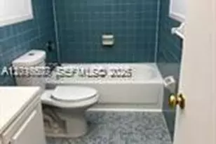 6990 NW 186th St, Hialeah, FL 33015 - Photo 8