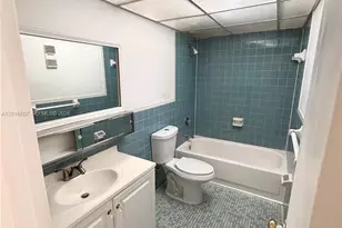 6990 NW 186th St, Hialeah, FL 33015 - Photo 4