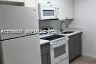 6990 NW 186th St, Hialeah, FL 33015 - Photo 6