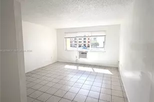 6990 NW 186th St, Hialeah, FL 33015 - Photo 6