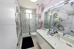 9790 NW 75th St, Doral, FL 33178 - Photo 22