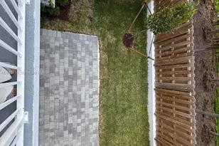 663 SE 13th St Cir, Homestead, FL 33034 - Photo 22