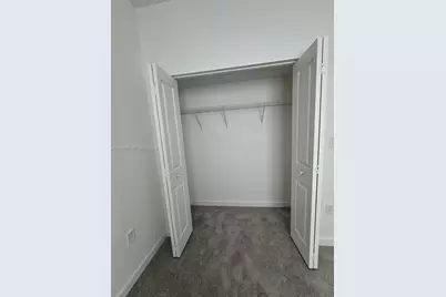 663 SE 13th St Cir, Homestead, FL 33034 - Photo 12