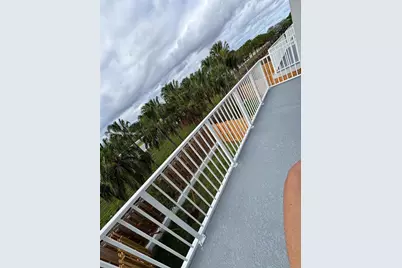 663 SE 13th St Cir, Homestead, FL 33034 - Photo 18