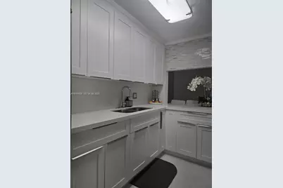 9410 Live Oak Pl #103, Davie, FL 33324 - Photo 10