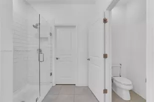 4774 Eucalyptus Dr, Hollywood, FL 33021 - Photo 48