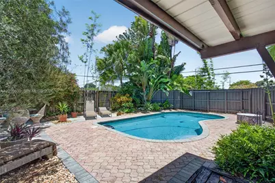 3781 NE 13th Ave, Oakland Park, FL 33334 - Photo 22