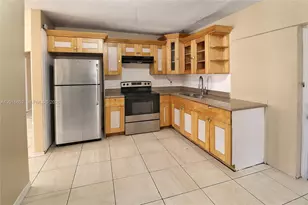 2001 NE 1st Ave, Pompano Beach, FL 33060 - Photo 6