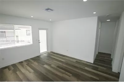 59 E 14th St #59, Hialeah, FL 33010 - Photo 12
